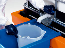 sector-quimica-dissetodiseo-_0004s_0005_cubeto KTC productos quimicos